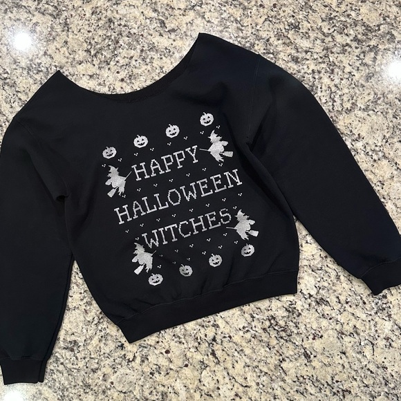 Source Unknown Sweaters - Women’s S Black Off-The-Shoulder Long-Sleeve Cropped Happy Halloween Witches Top